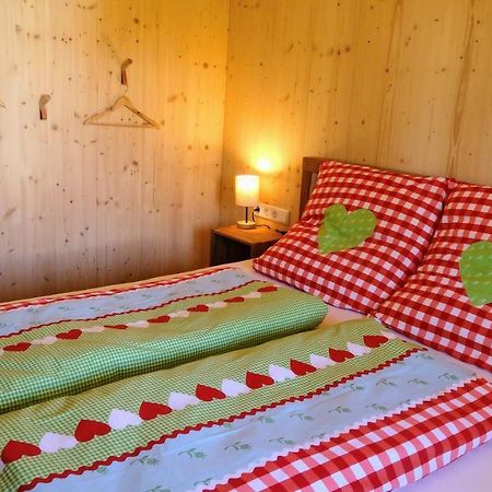 Waldblick Im Happy Allgaeu - Wohnung Mit Grosser Dachterrasse Leutkirch im Allgäu Buitenkant foto