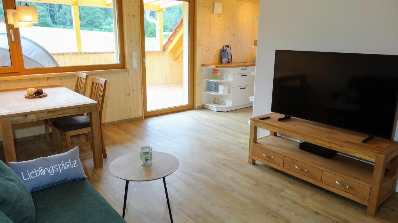Waldblick Im Happy Allgaeu - Wohnung Mit Grosser Dachterrasse Leutkirch im Allgäu Buitenkant foto