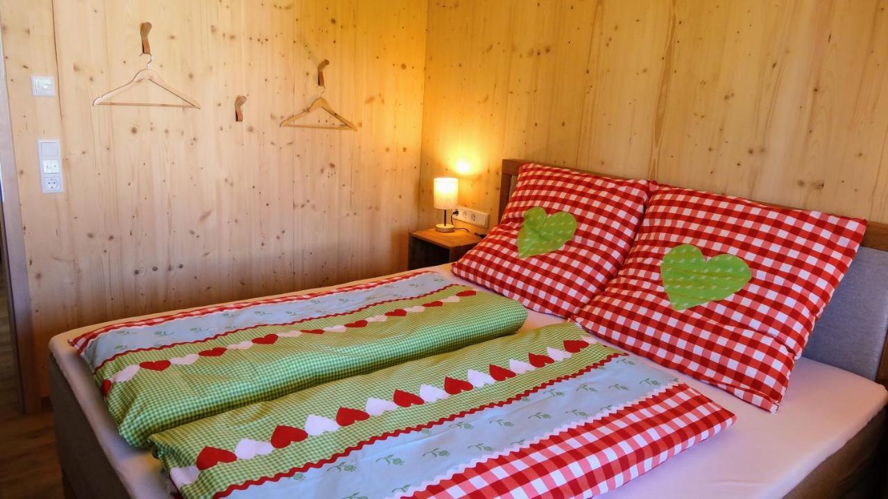 Waldblick Im Happy Allgaeu - Wohnung Mit Grosser Dachterrasse Leutkirch im Allgäu Buitenkant foto